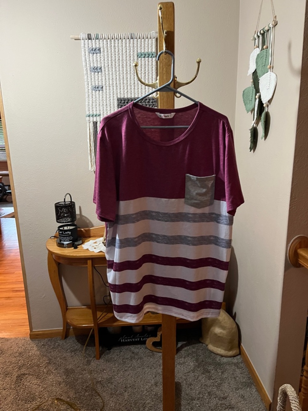PatPat Men's Burgundy and Gray Striped Pocket Tee